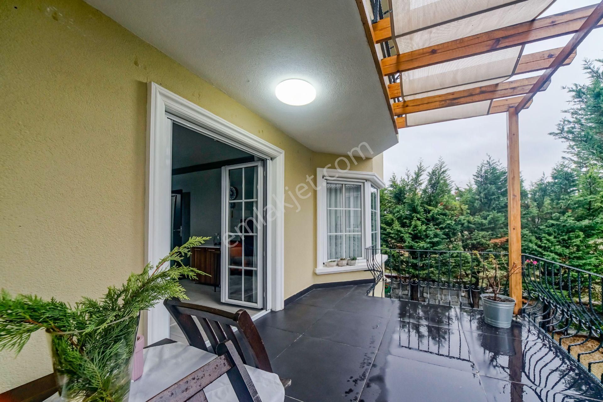 Şile Balıbey'de Site İçinde Özel Tasarım Lüks 5+2 Satılık Villa - Görsel 24