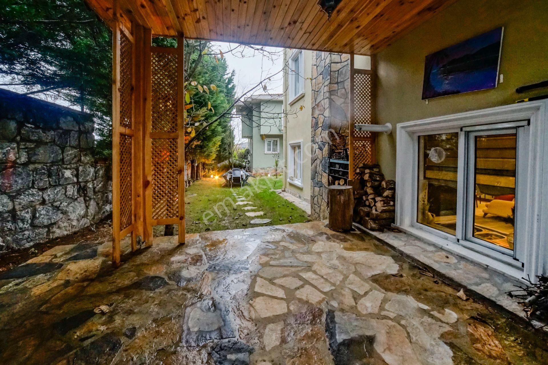 Şile Balıbey'de Site İçinde Özel Tasarım Lüks 5+2 Satılık Villa - Görsel 34