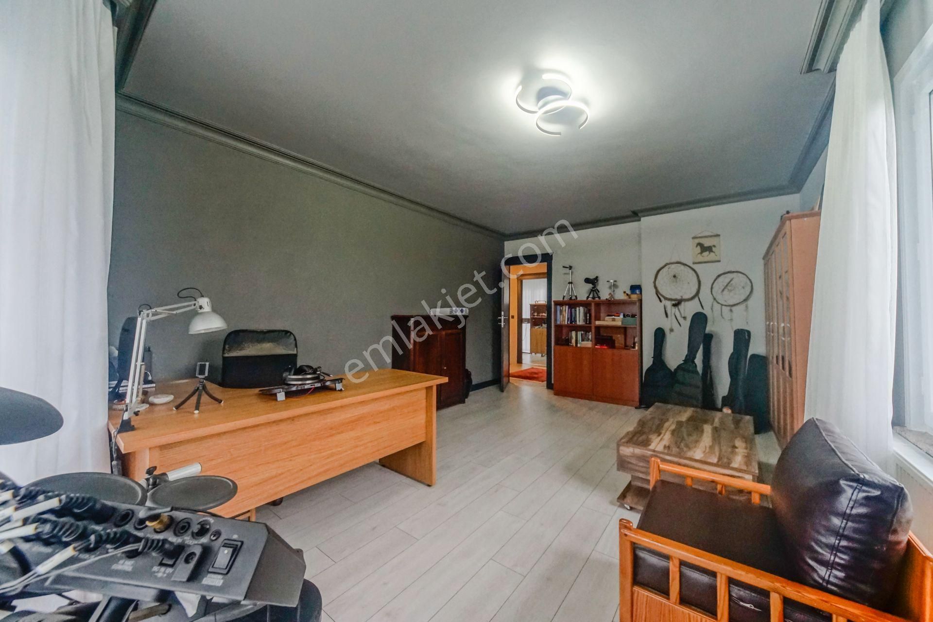 Şile Balıbey'de Site İçinde Özel Tasarım Lüks 5+2 Satılık Villa - Görsel 26