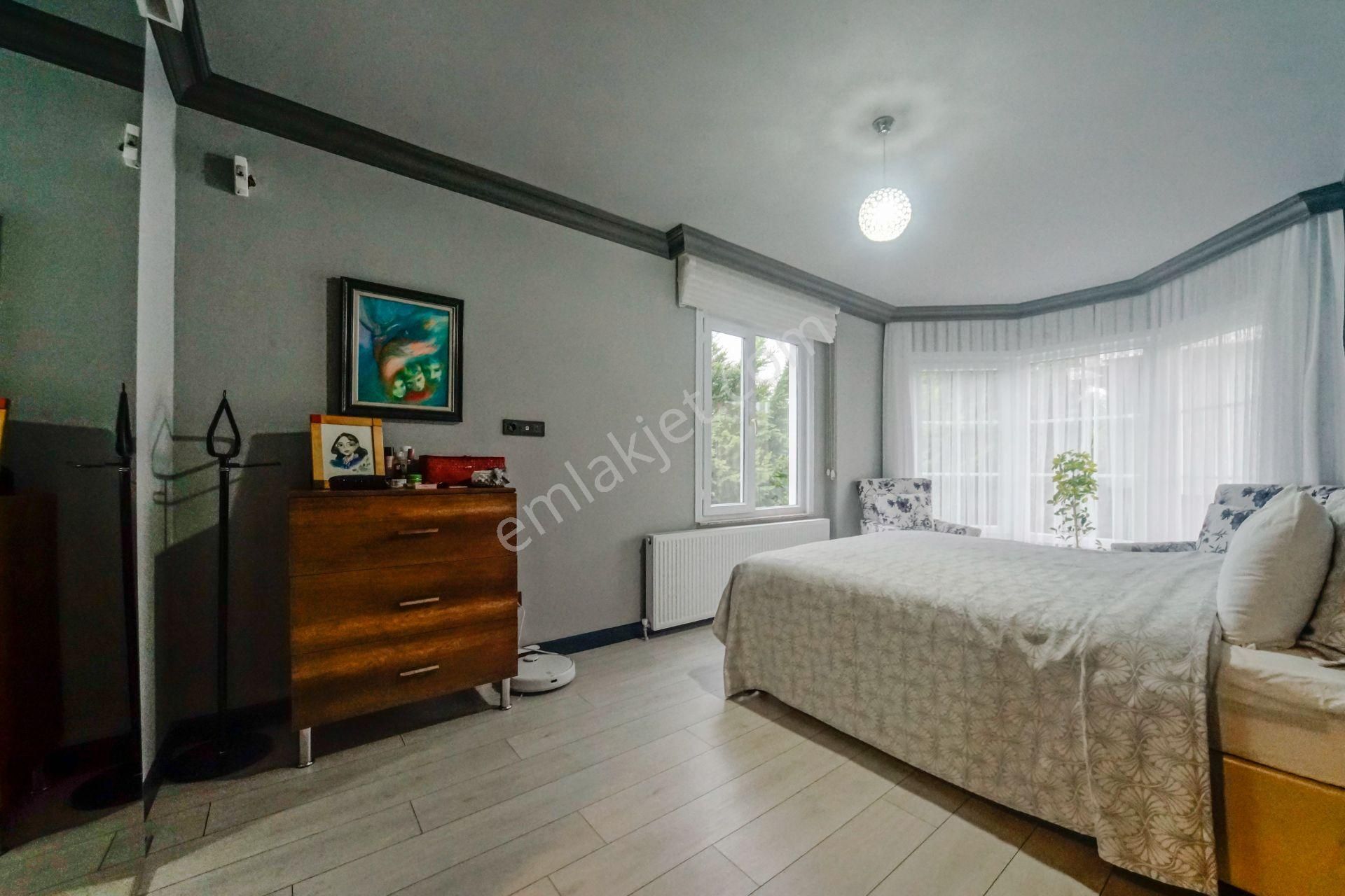 Şile Balıbey'de Site İçinde Özel Tasarım Lüks 5+2 Satılık Villa - Görsel 18