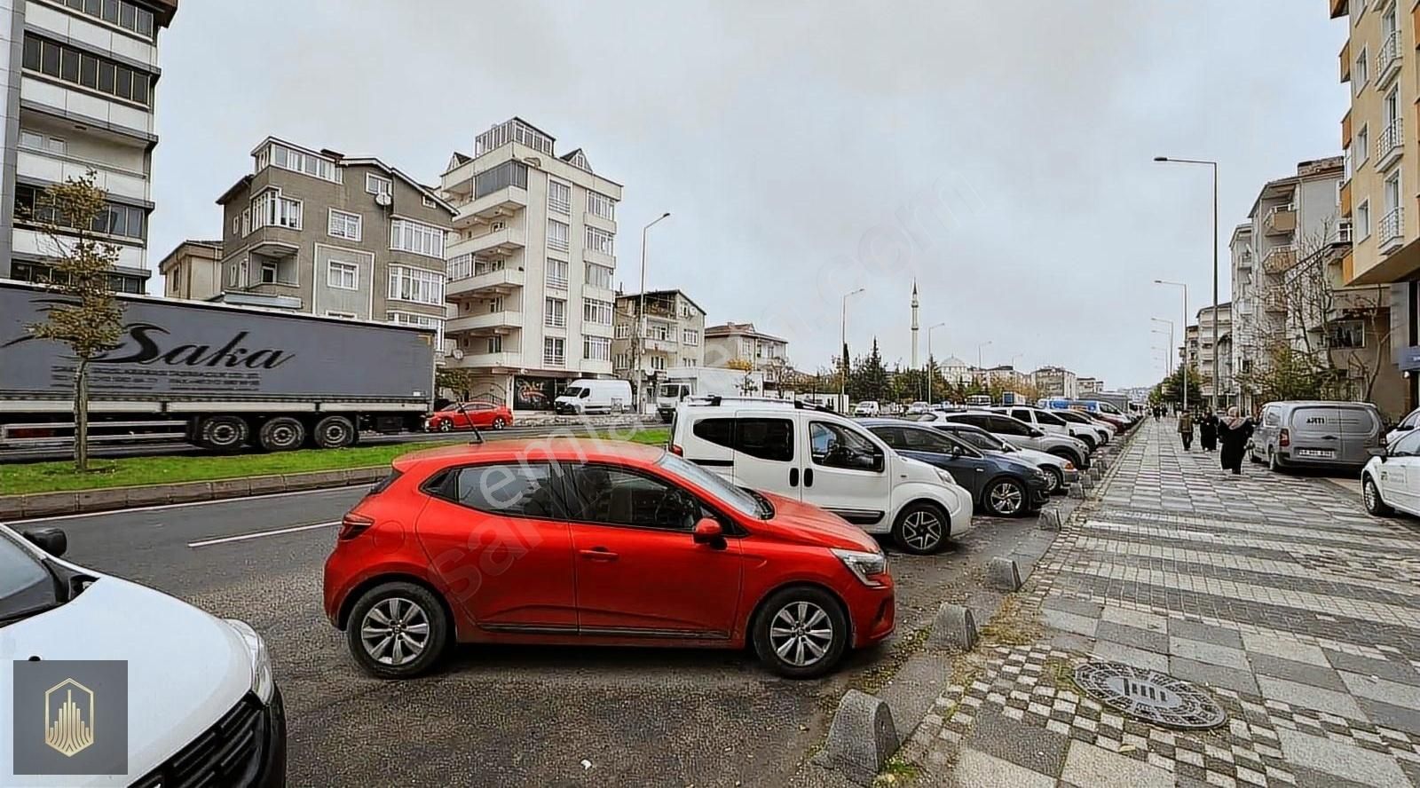 Toprak Gayrimenkul'den Namık Kemal Bulvarı Caddesinde Satılık