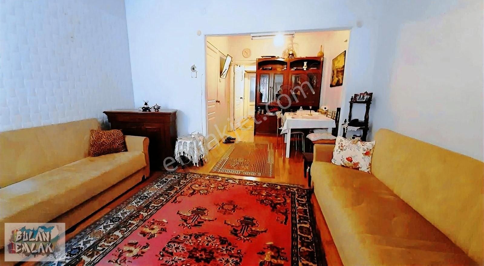 Bulan'dan Ortaköy Merkezde Çift Cepheli Yatırımlık 2+1 Daire