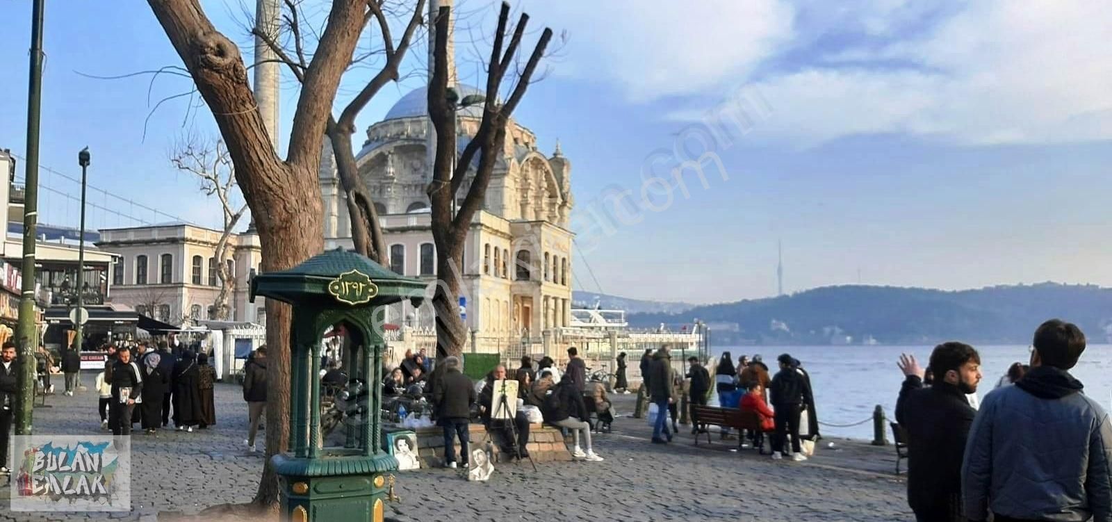 Bulan'dan Ortaköy Sahilde Devren Hediyelik Eşya Dükkanı