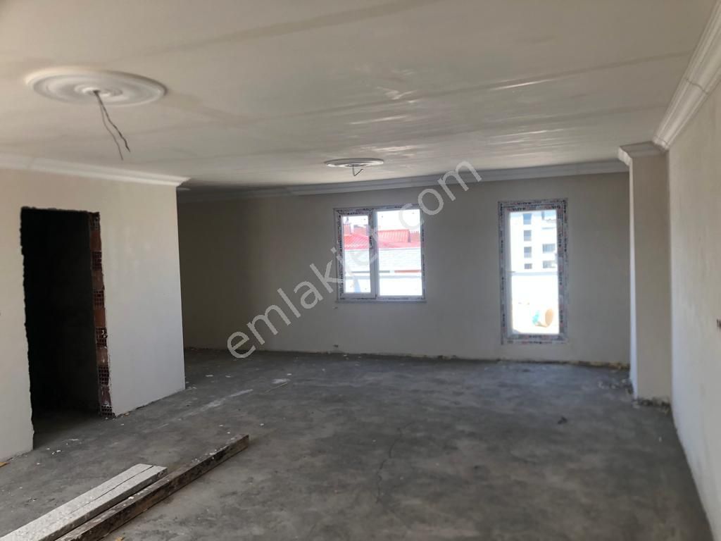 Terme Merkezde 4+2 Satılık Çatı Dublex Daire