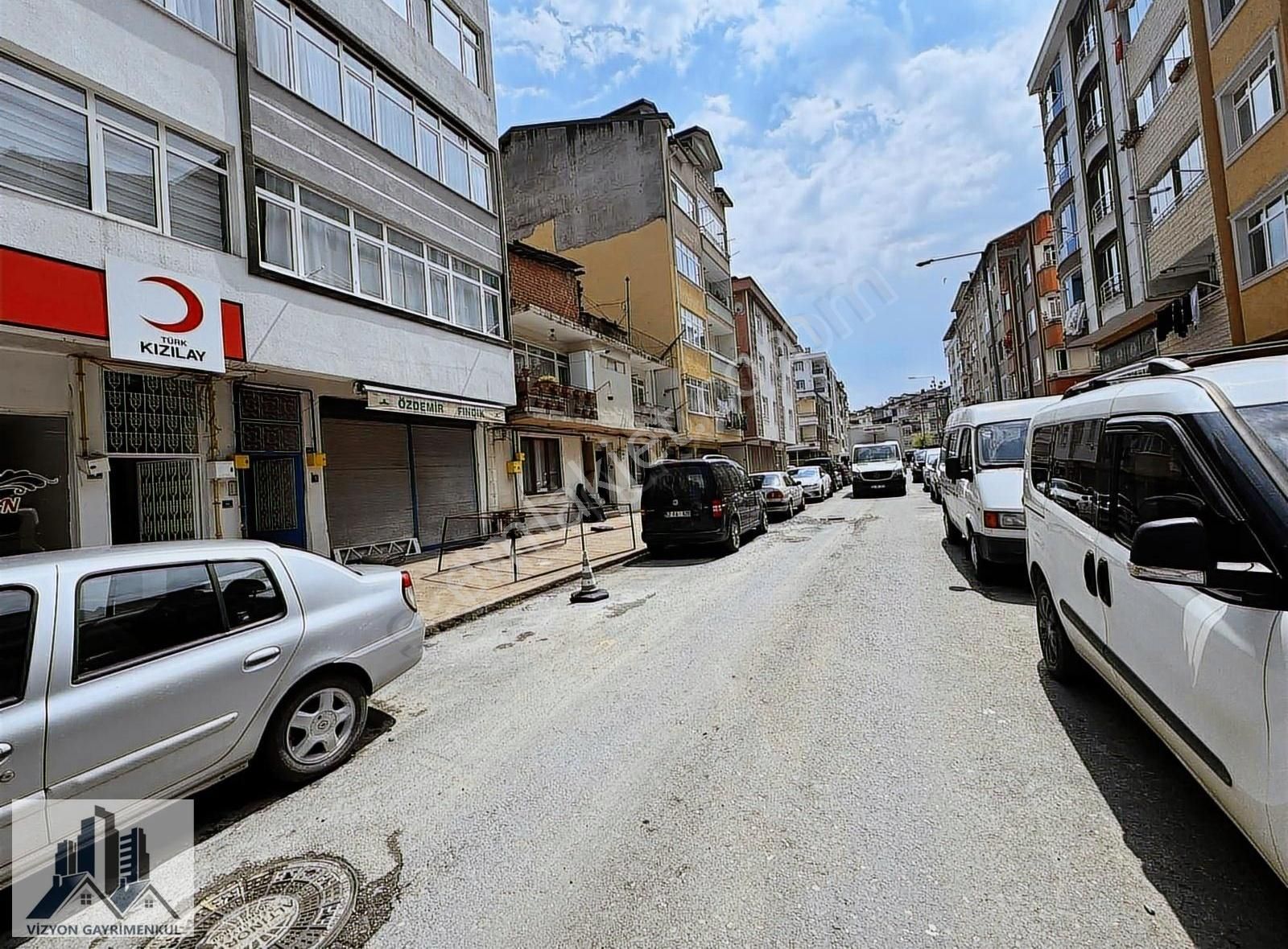 Vizyon'dan Geniş 2+1 3 Kat Ara Kat