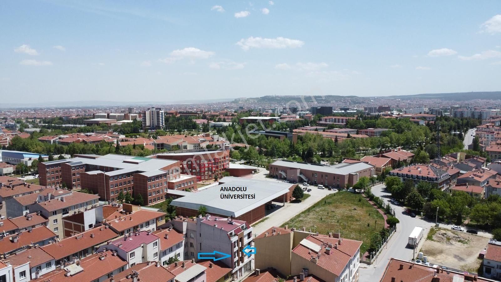 Esgyo'dan Anadolu Üni. İletişim Kapısında 1+1 Eşyalı Daire