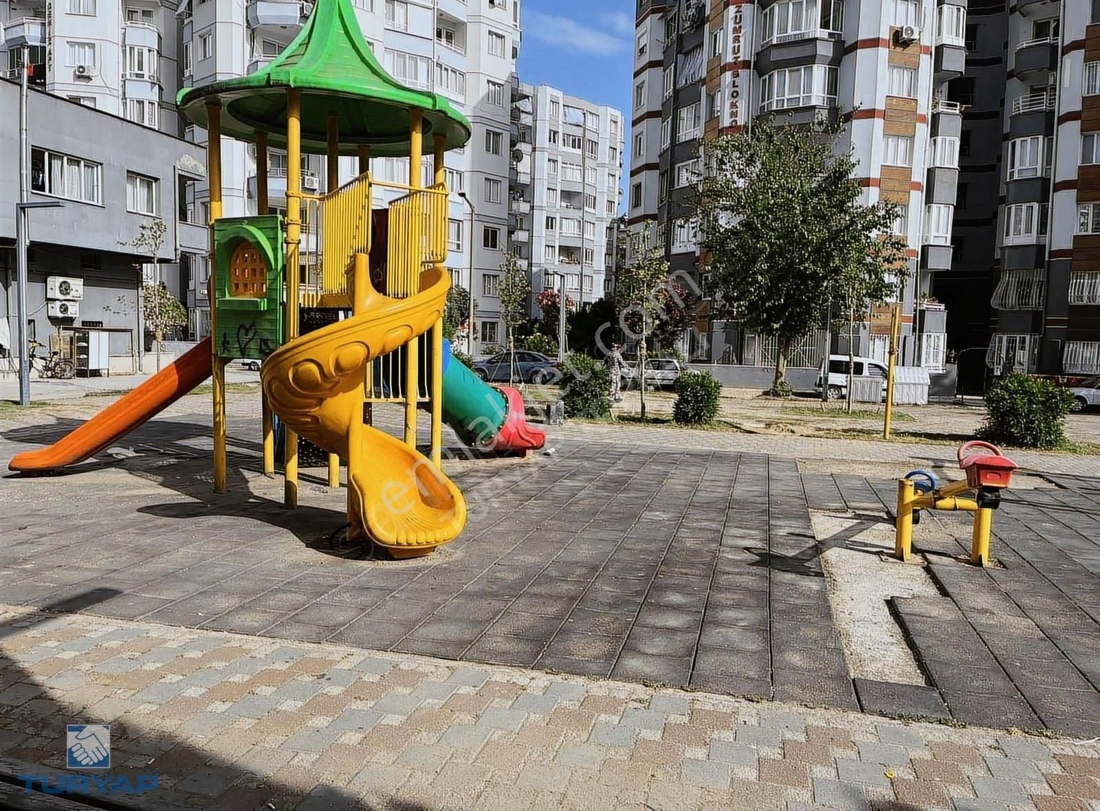 Torbalı Cumhuriyet Mah Barış Yapı Sitesi Doğalgazlı 2+1 Kiralık Daire