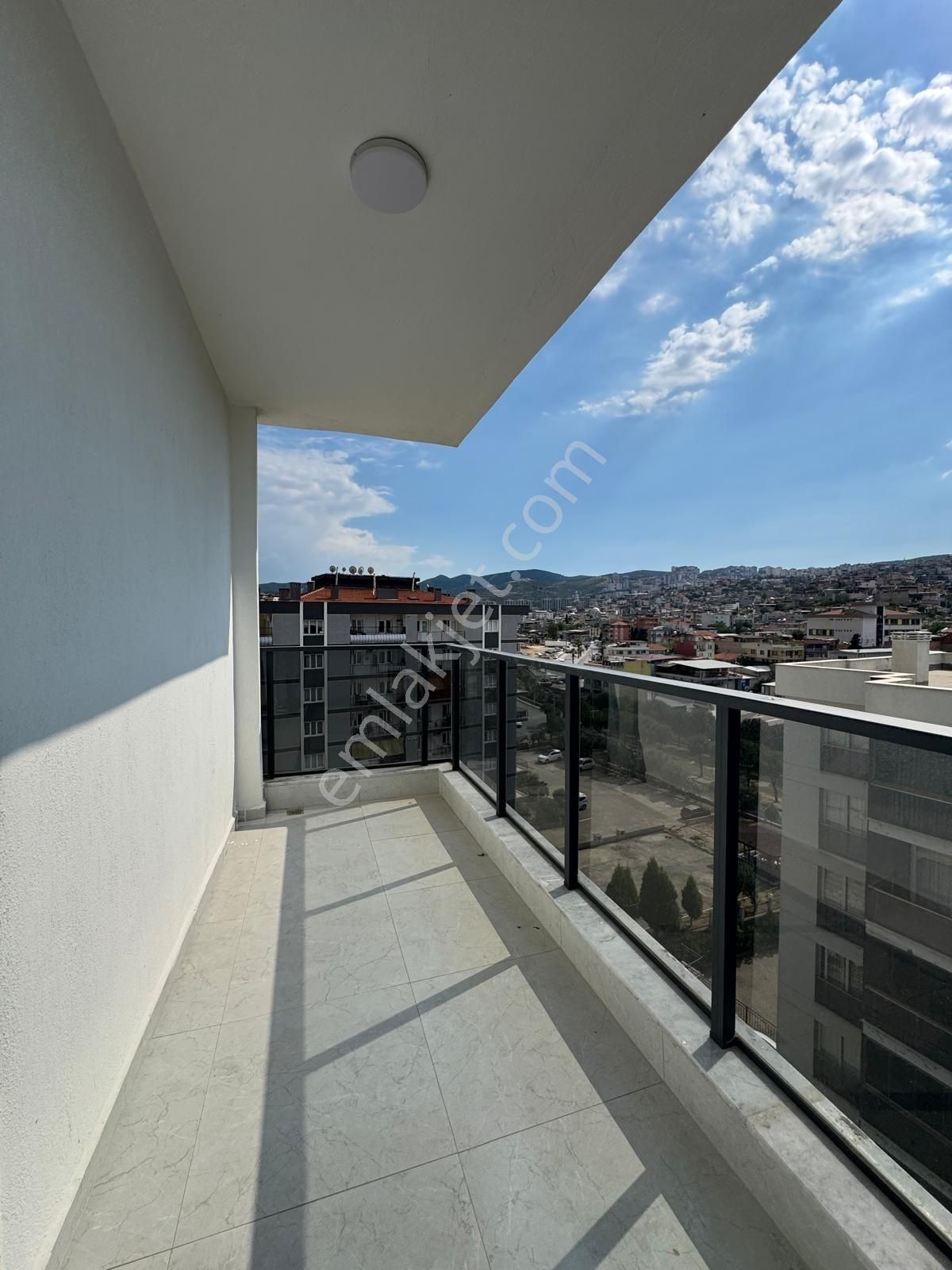 İzmir Karabağlar Devrim Mah.de Site İçersinde 2+1 Satılık Daire - Görsel 29