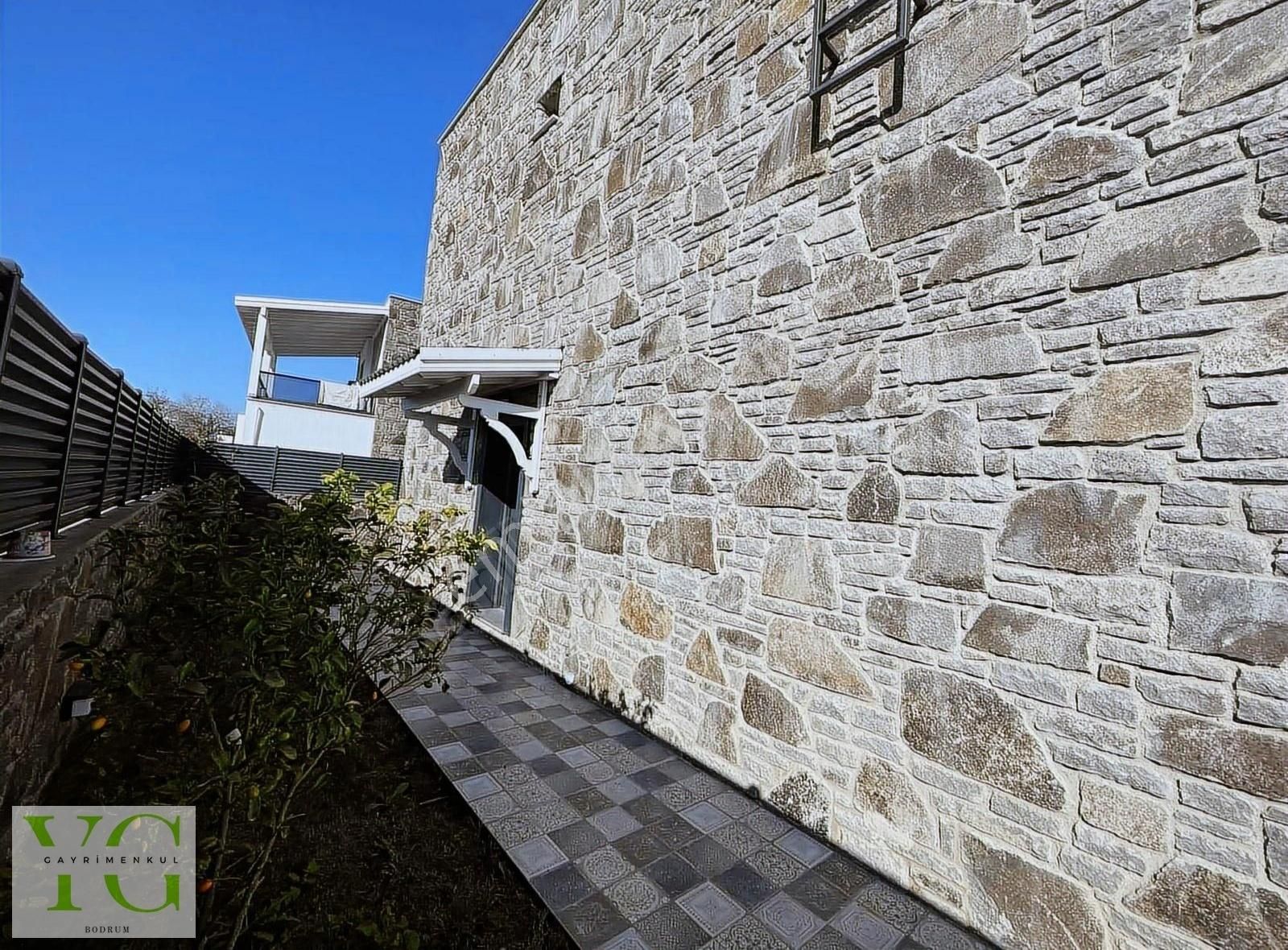 Gümüşlük Köy İçi 3+1 Müstakil Havuzlu Villa