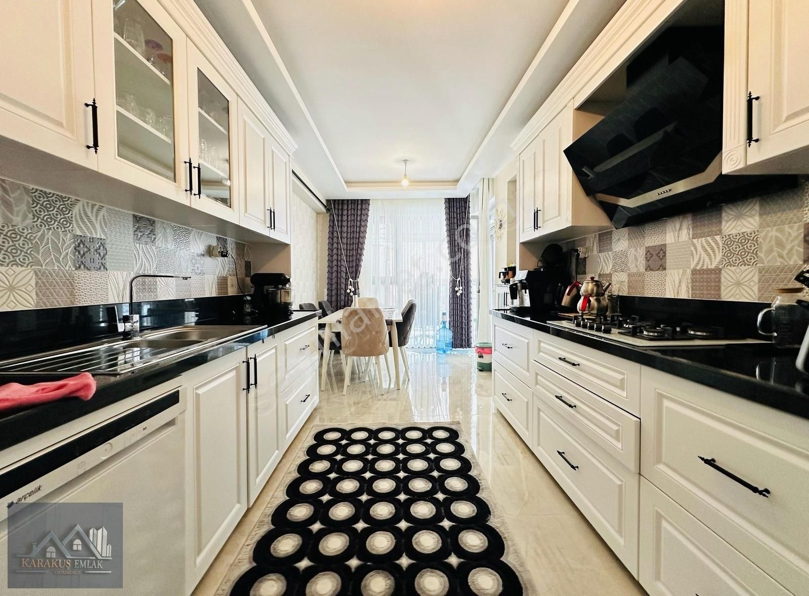 Karakuş'tan█ Hastane Yakını Ultralüx Sitede,giyinme O. Güney 4+1