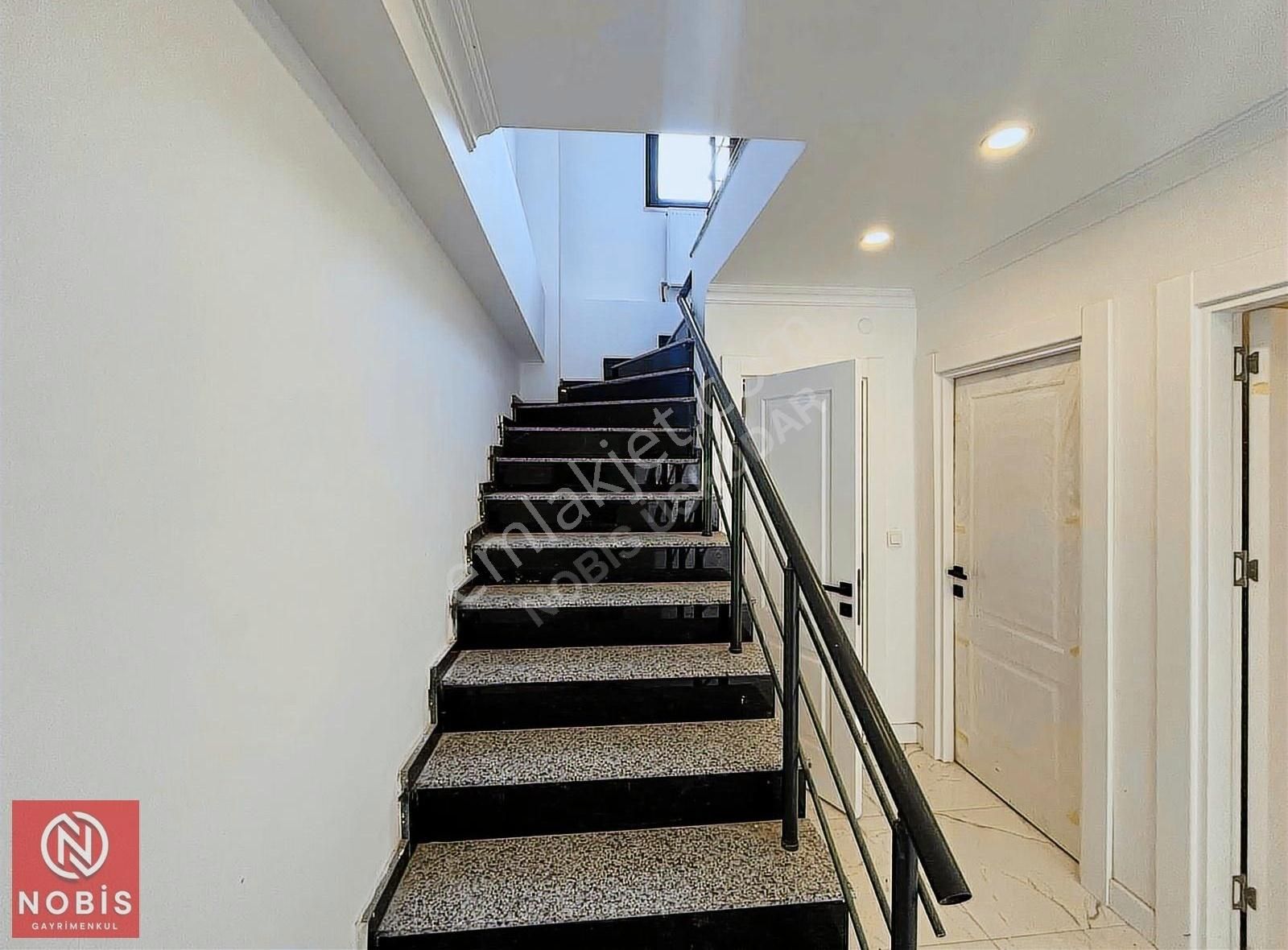 Lüks Sitede 5+1 Sıfır Villa - Görsel 14