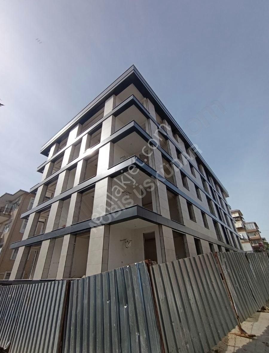Üsküdar Nezih Mah.icadiye'de 3 Ay Sonra Teslim 2+1 Satılık Daire