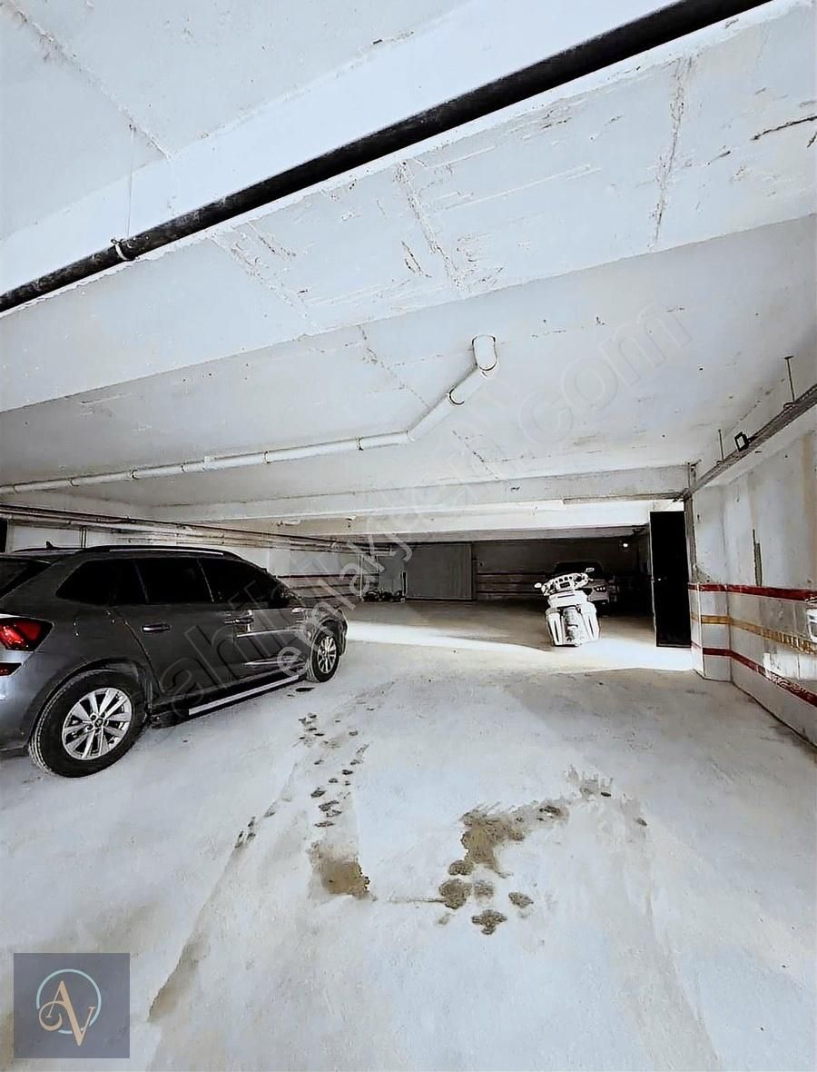 Sarısuda Ebeveyn Banyolu Hamam Ve Saunalı Lüks 2+1 Rezidans