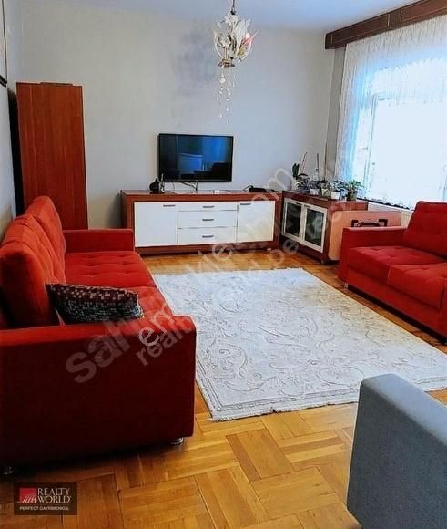 Zümrütevler'de 3 Katlı Komple Satılık - Görsel 15