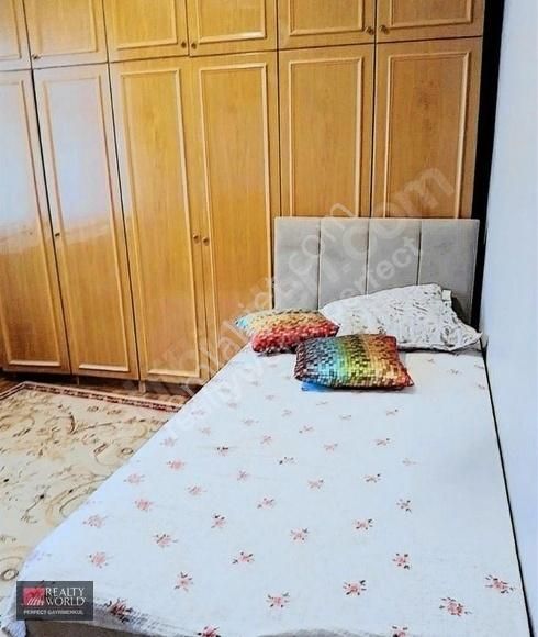 Zümrütevler'de 3 Katlı Komple Satılık - Görsel 28