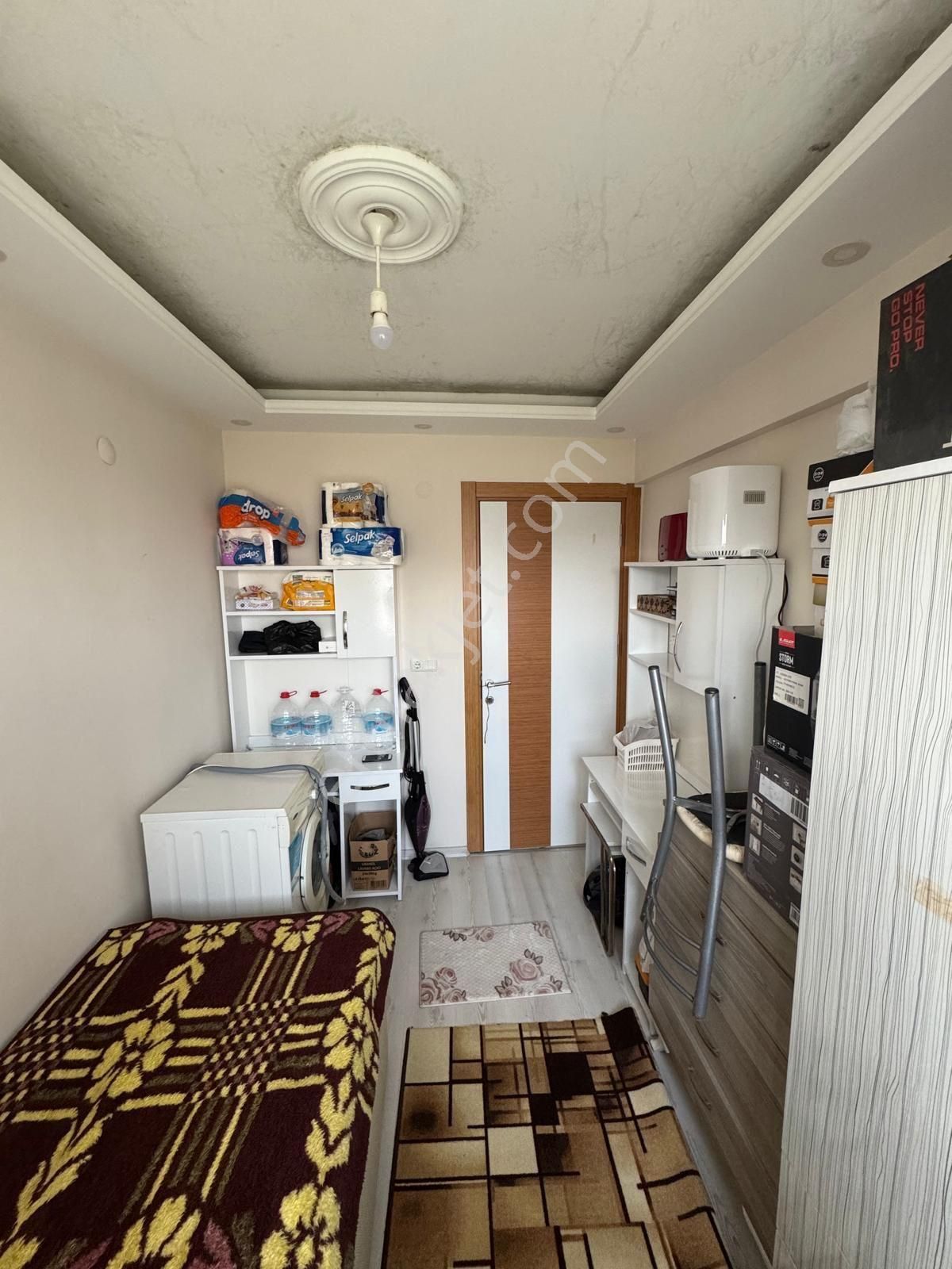 Manisa Yunusemre Muradiye Mah. Eşyalı 2+1 Açık Mutfak Satılık Daire