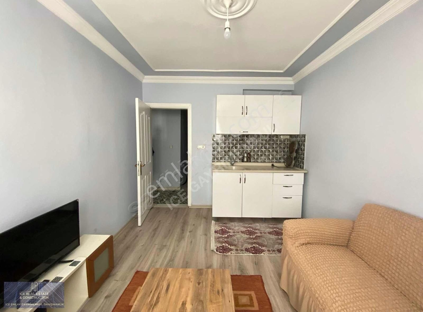 Kayışdağı Mah. Merkezi Konumda Faturalar Dahil 1+1 Eşyalı Daire