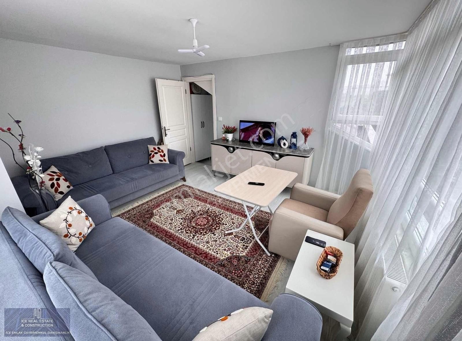 Fındıklı Mah. Merkezi Konumda 1+1 Eşyalı Daire