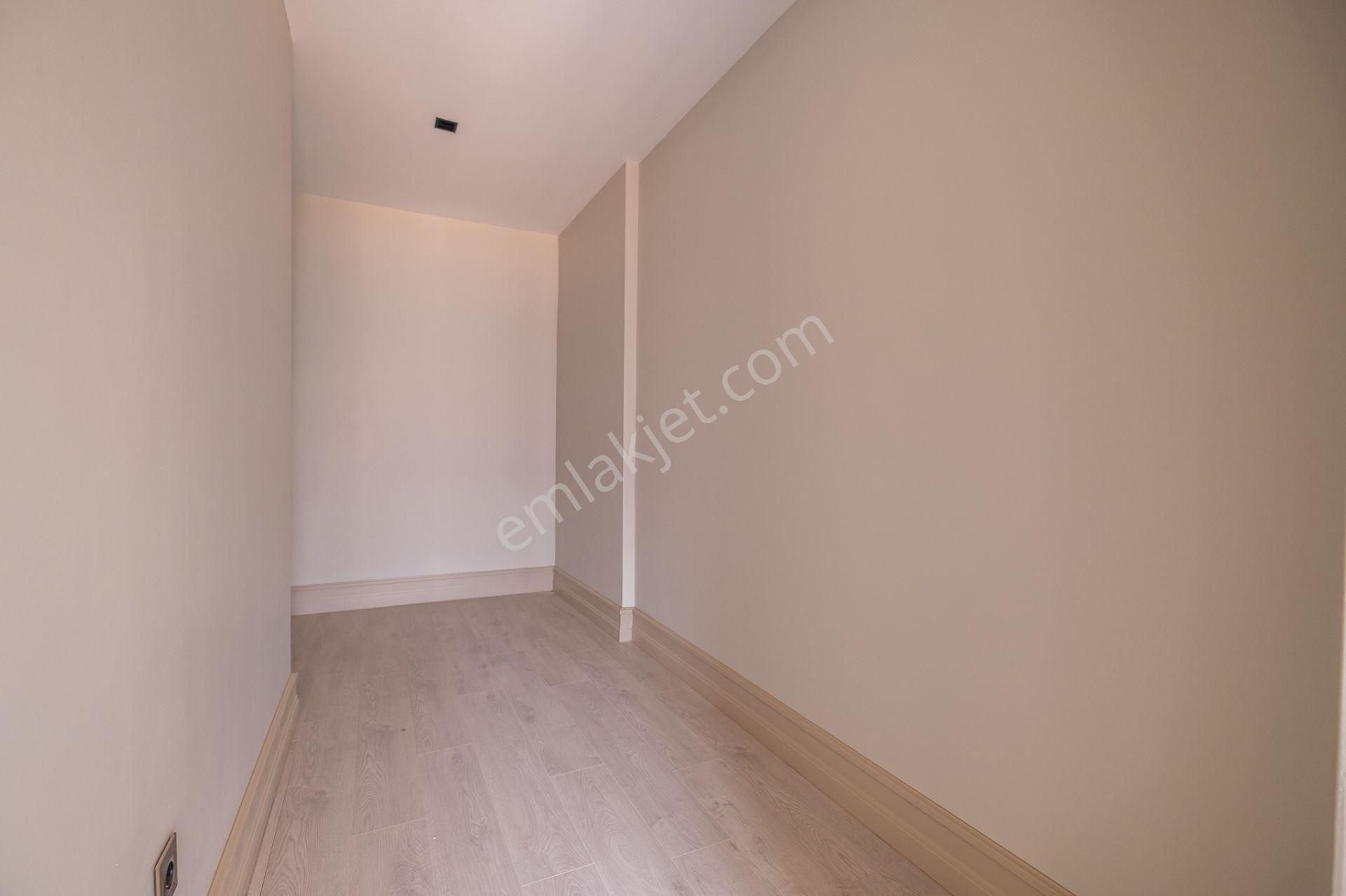 Kdv Avantajlı Brand Vadi'de Tek Katlı Havuzlu Satılık 5+1 Villa - Görsel 32