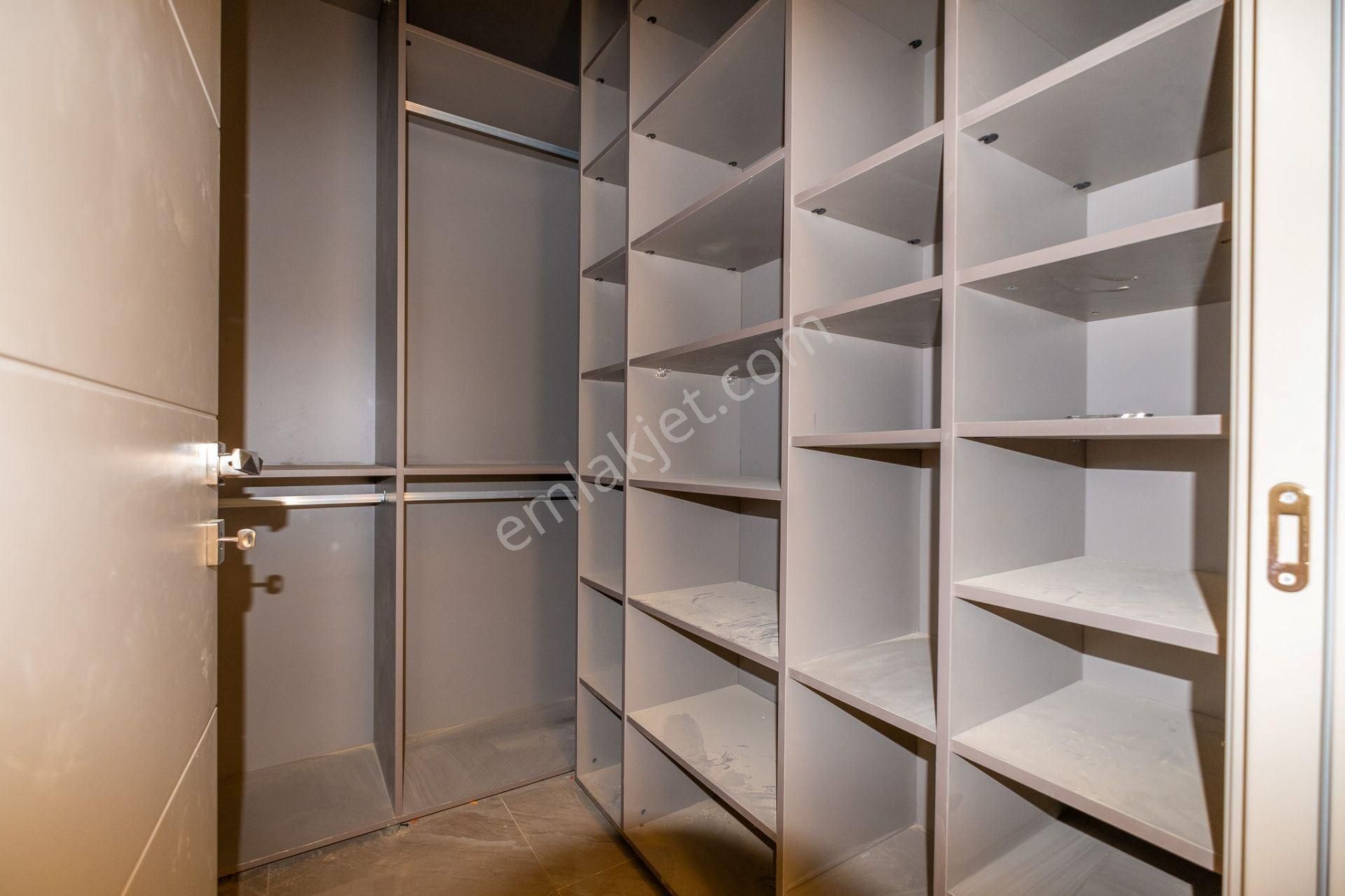 Kdv Avantajlı Brand Vadi'de Tek Katlı Havuzlu Satılık 5+1 Villa - Görsel 9