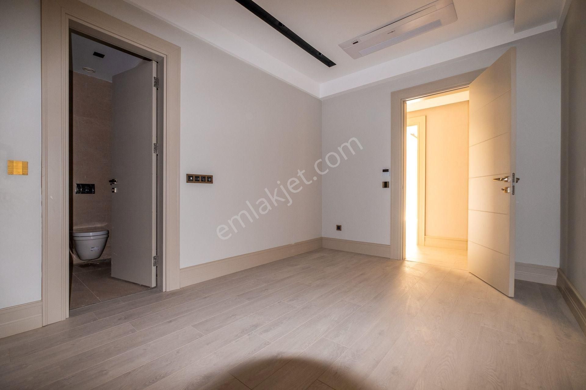 Kdv Avantajlı Brand Vadi'de Tek Katlı Havuzlu Satılık 5+1 Villa - Görsel 27