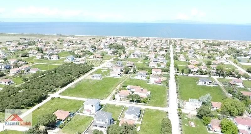 Biga Denizatı Site Merkezinde Satılık Villa İmarlı Arsa !