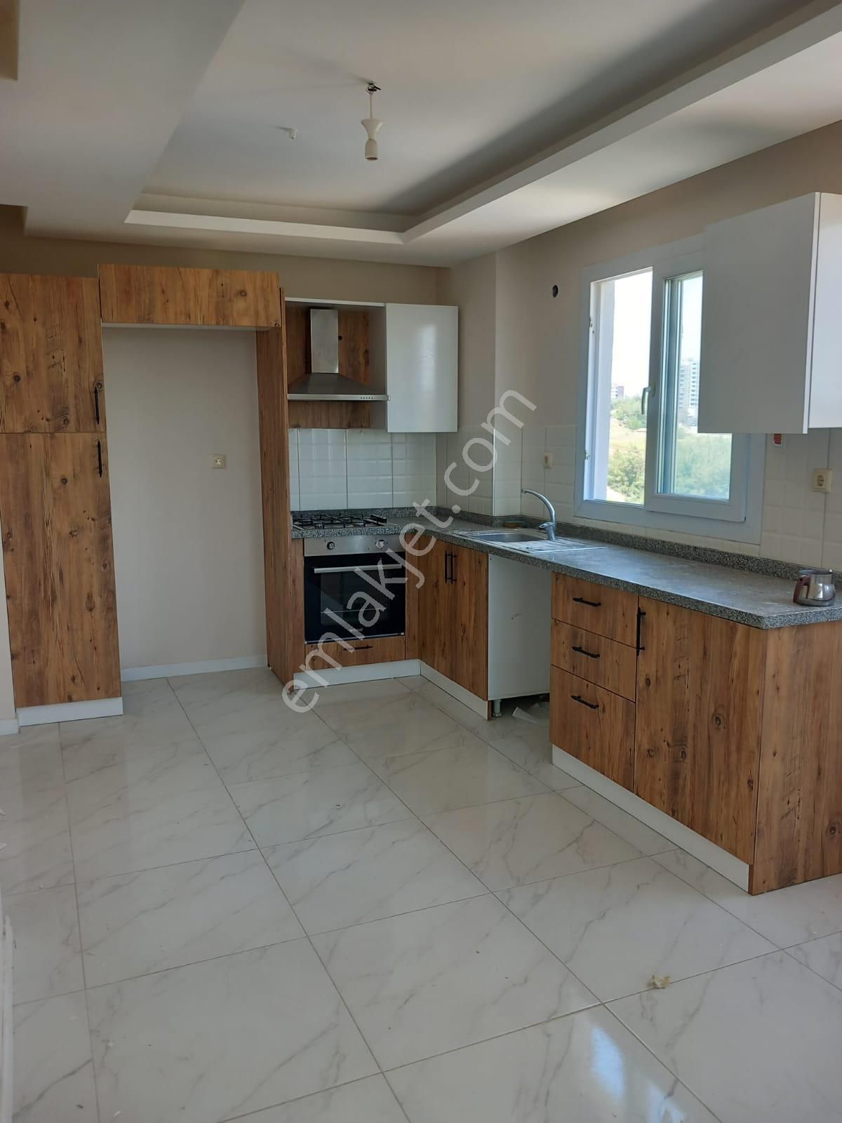 Adana Sarıçam Boynuyoğunda 4+1 Geniş Kapalı Mutfak Cazip Fırsat Kiralık !! Açıklama Oku!!!