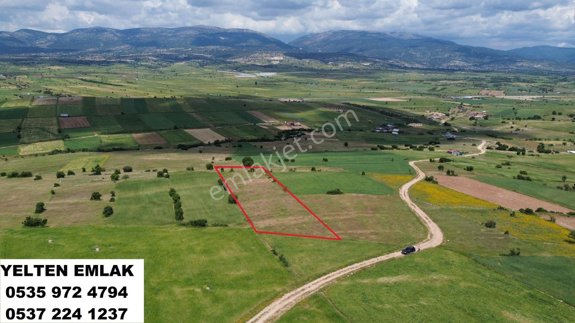 Korkuteli Yeltende Satılık Havadar Manzaralı Bölgede Satılık 3.651 M2 Tarla - Görsel 5