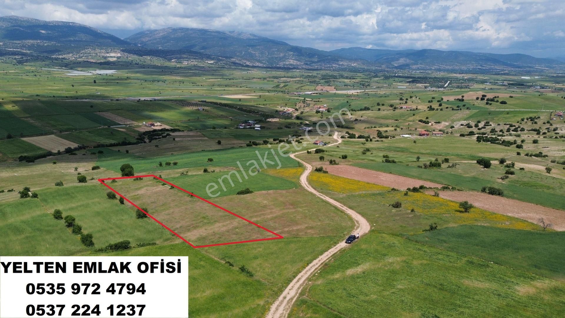 Korkuteli Yeltende Satılık Havadar Manzaralı Bölgede Satılık 3.651 M2 Tarla - Görsel 13