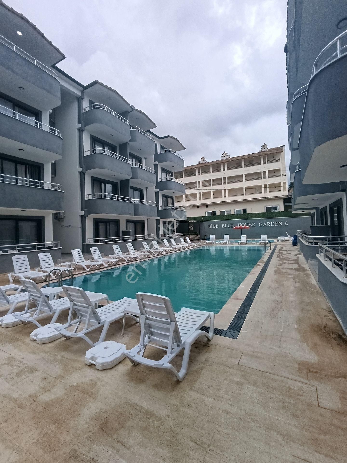 Manavgat Side'de Satılık Site İçi Havuzlu 1+1 Daire