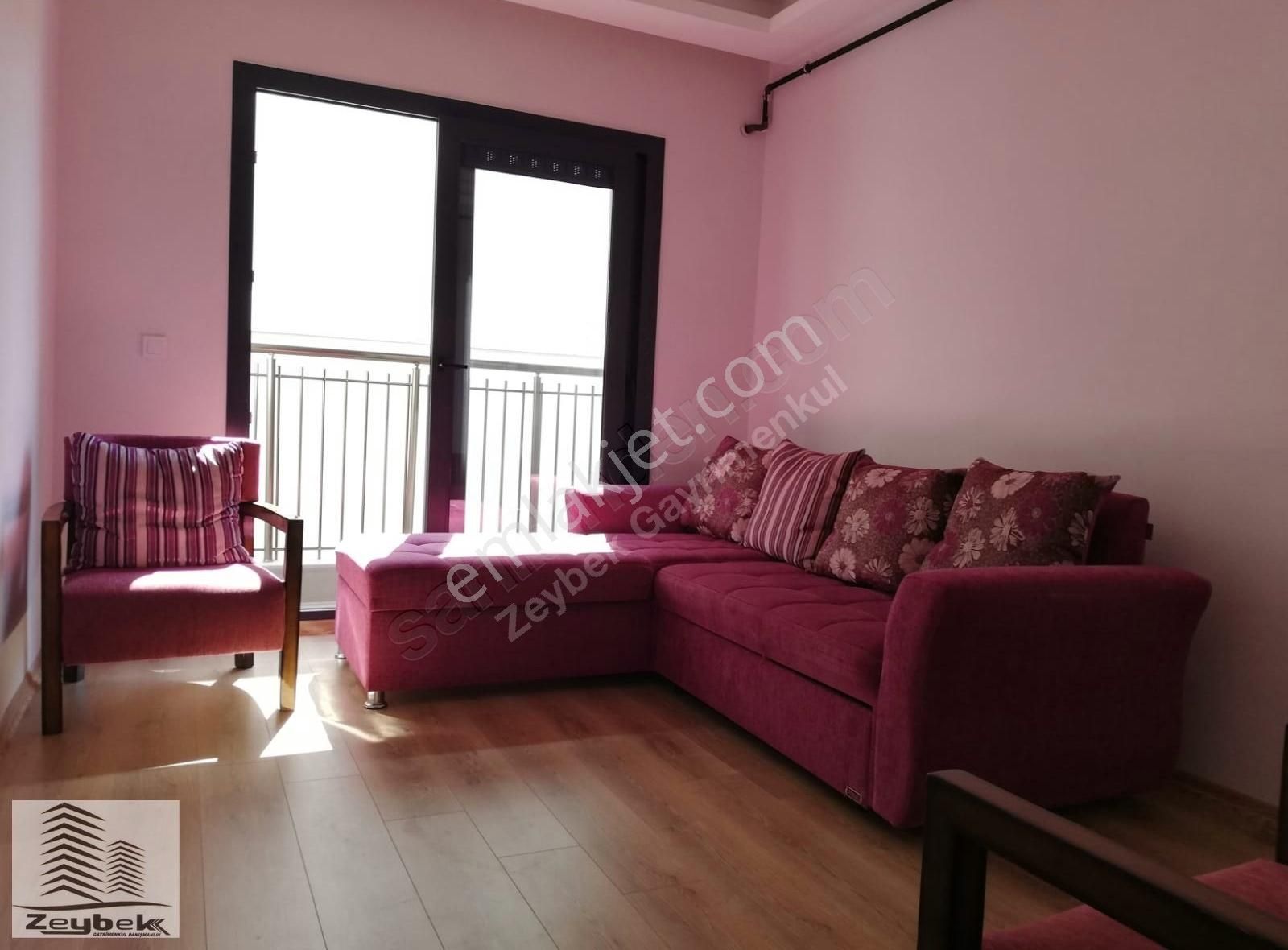 Menemen Seyrek Üniversite Yakını 1+1 Eşyalı Kiralık Daire