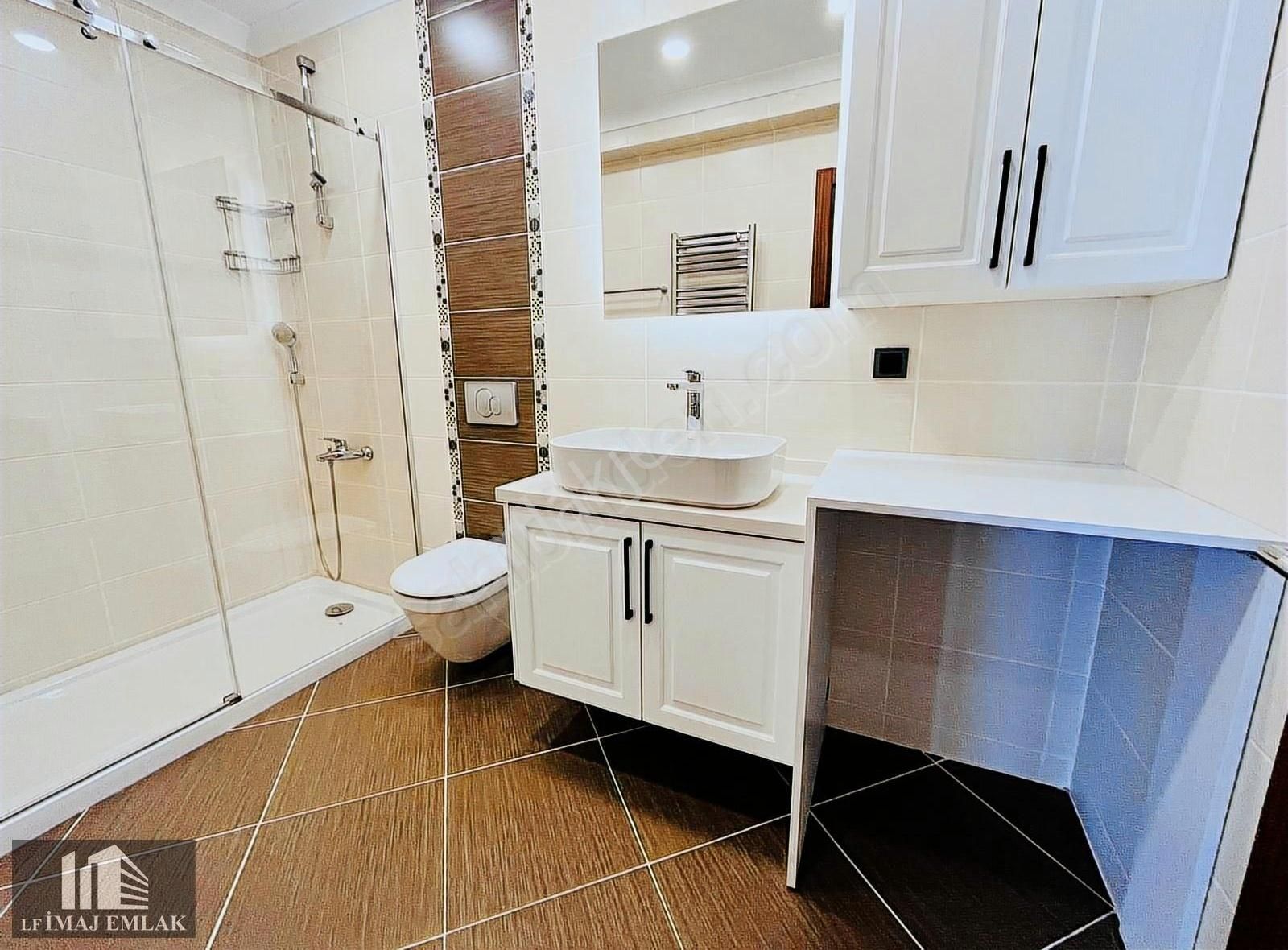 Lf İmaj Göztepe Sahil Kesintisiz Park Manzaralı Balkonlu 2+1yeni - Görsel 10