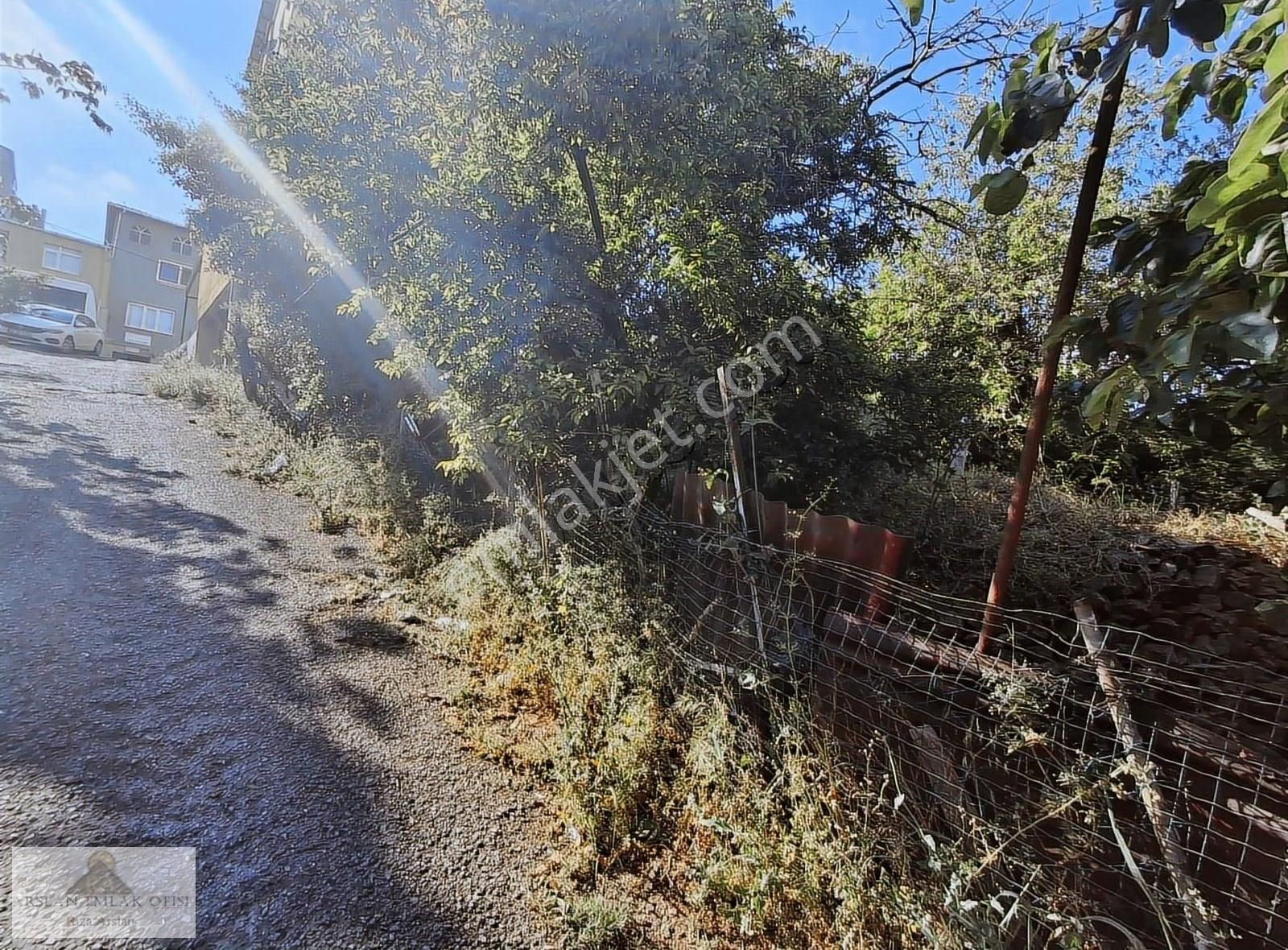 Arslan Emlakta Maltepe Gülsuyu'da 222 M2 Konut İmarlı Arsa - Görsel 3