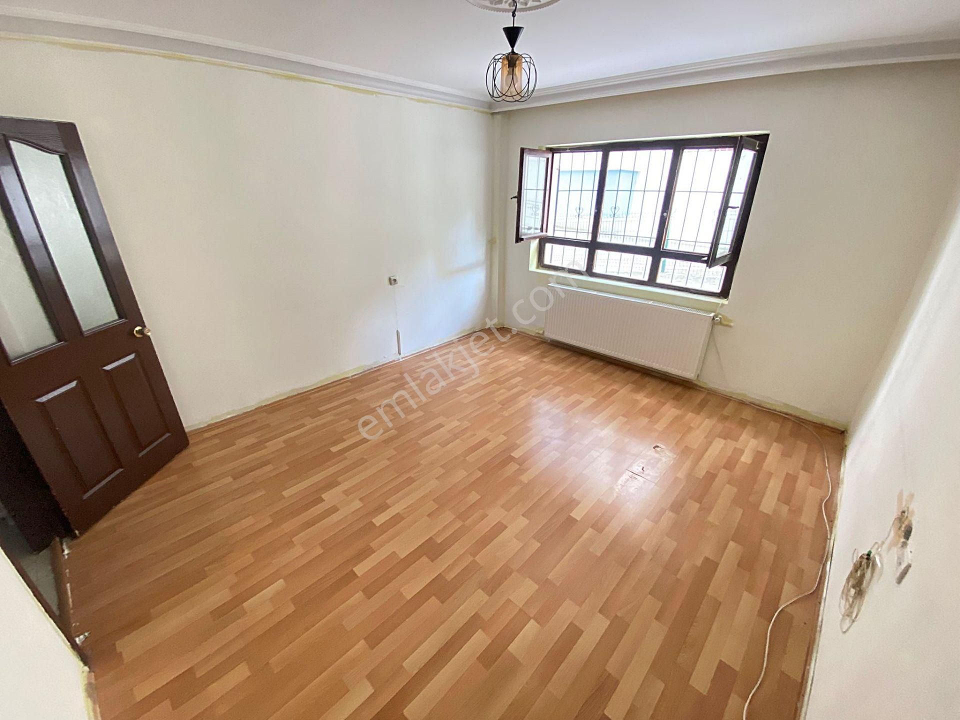 Evim Ankara'dan Atapark Cadde Yakını Kredi İmkanlı 2+1 Fırsat Dairesi