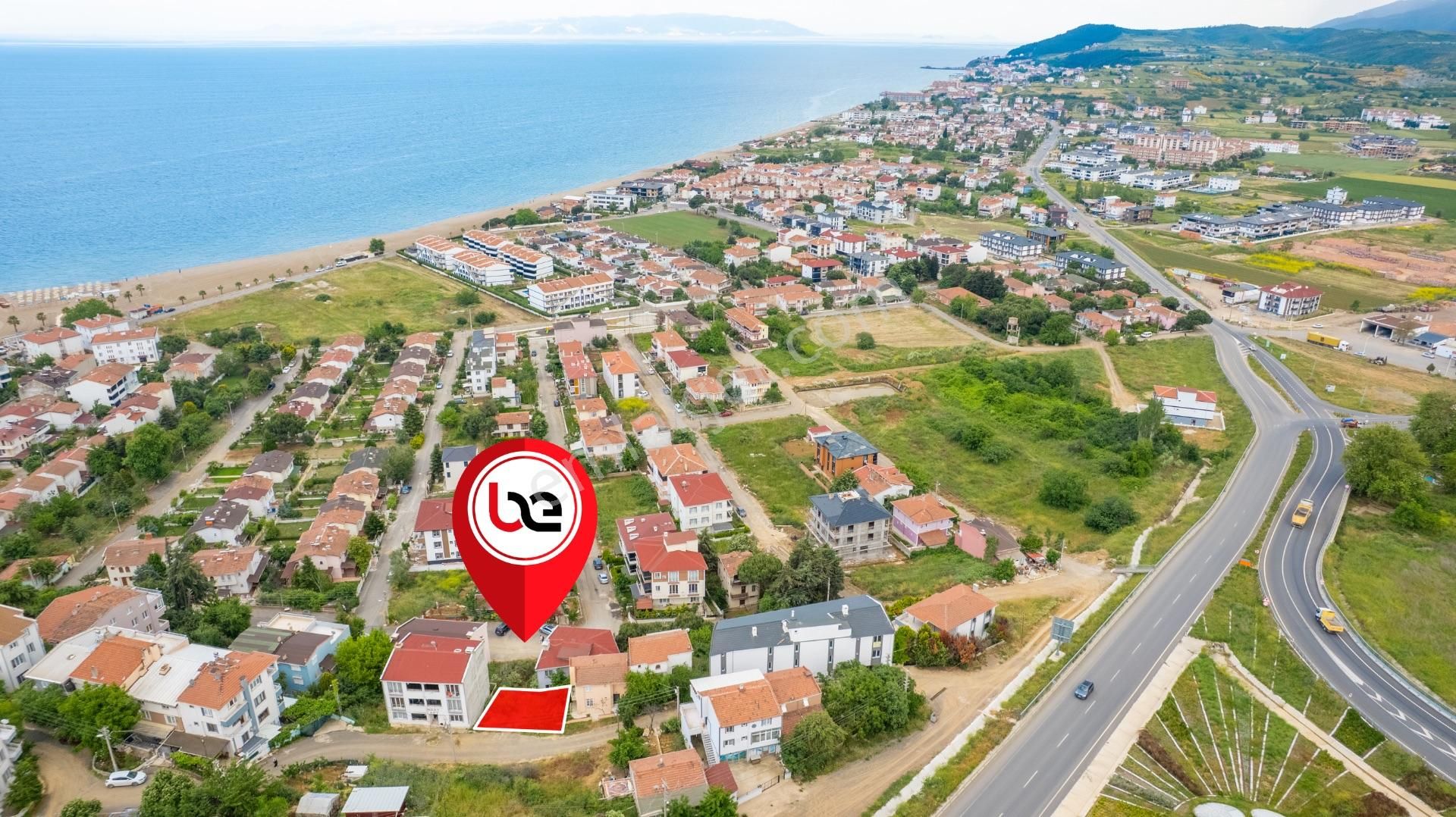 Komple Deniz Manzaralı Plaja Yakın Bitişik Nizam Satılık Arsa
