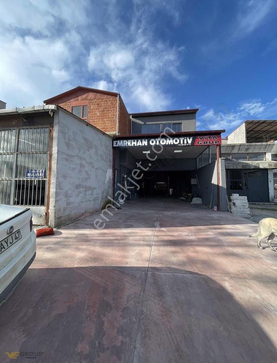 Kirazlık Sanayide İçi Sıfır Yapılı Otomotiv Dükkanı
