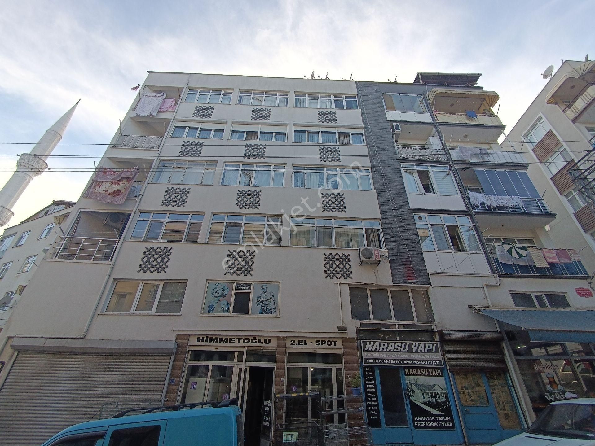 İlkadım Selahiye Mahallesinde Satılık Daire
