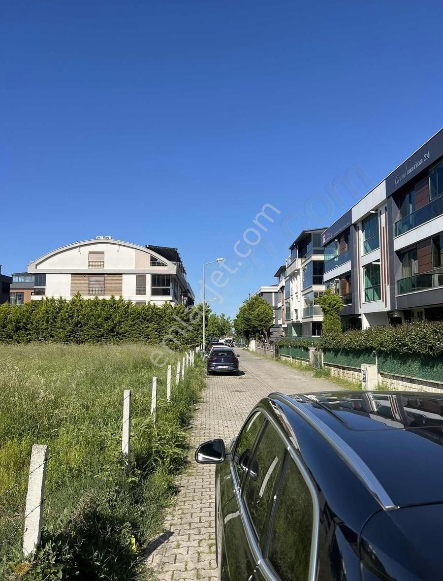 Sahil Bandında Grand Marina 2+1 Satılık Daire Körfez