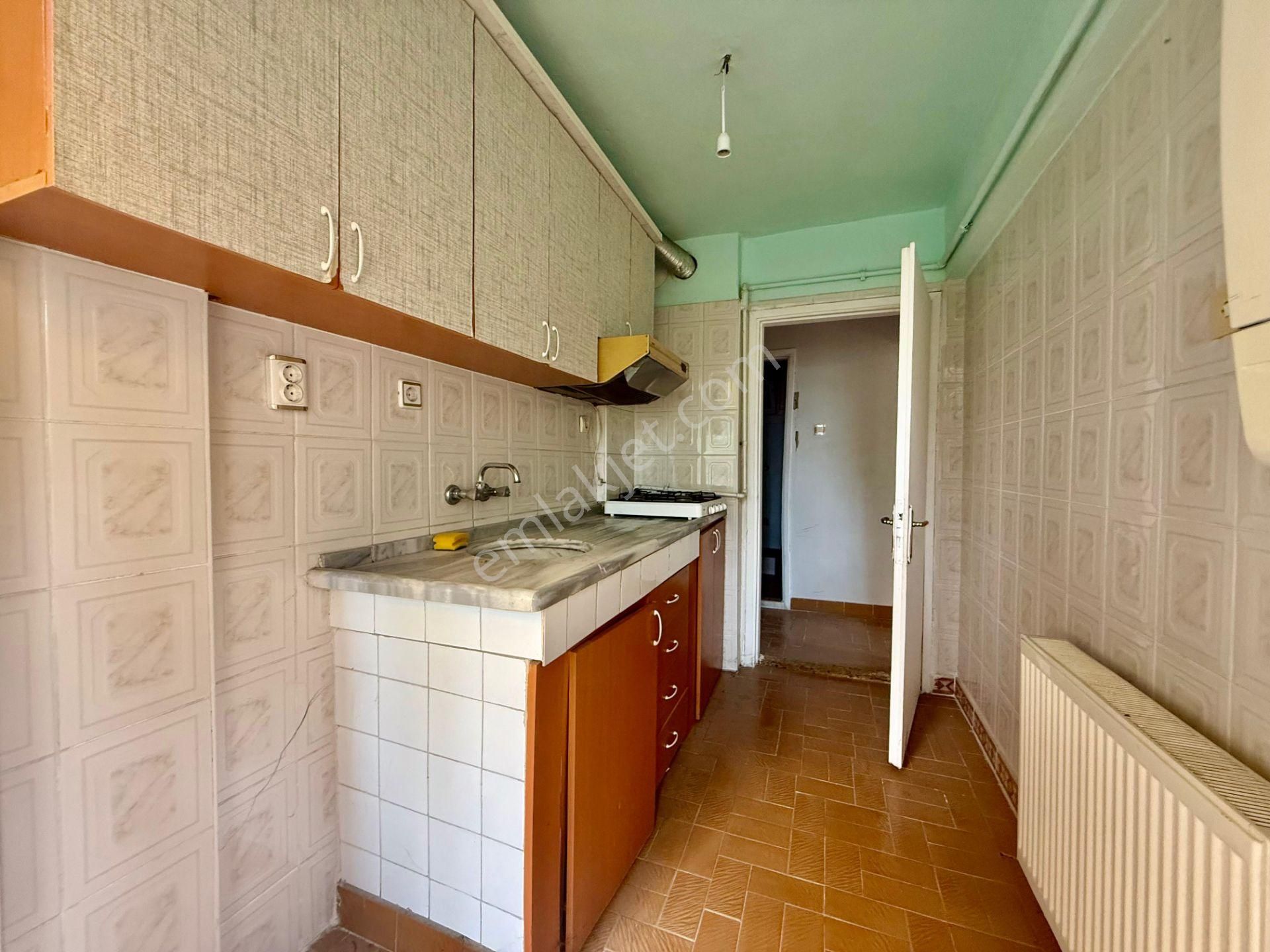Kalecik Emlak'tan Ayyıldız Bölgesinde Güney Cephe 2+1 Giriş Kat