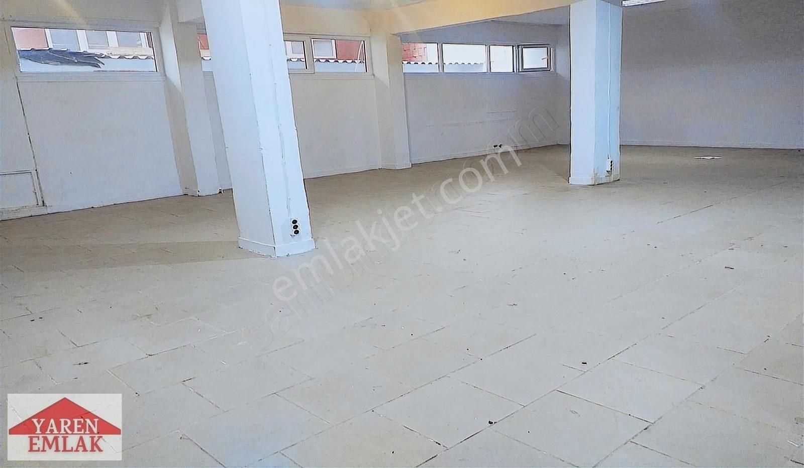 Yarenden Ataşehir Atatürk Mah.de Her İşe Uygun 220m2 Depo Atölye