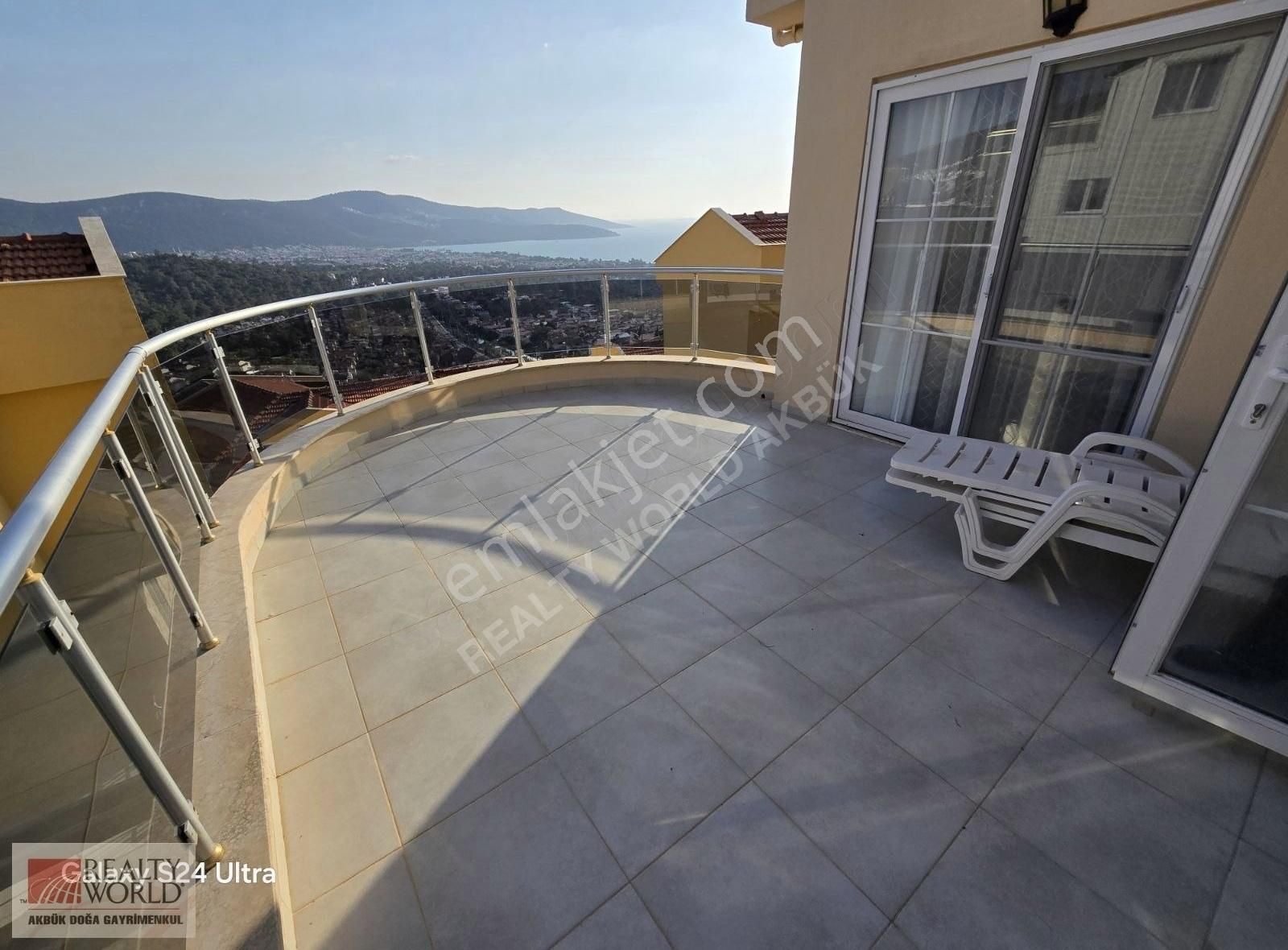 Didim Akbük'de Deniz Manzaralı Müstakil Bahçeli Satılık Villa - Görsel 30