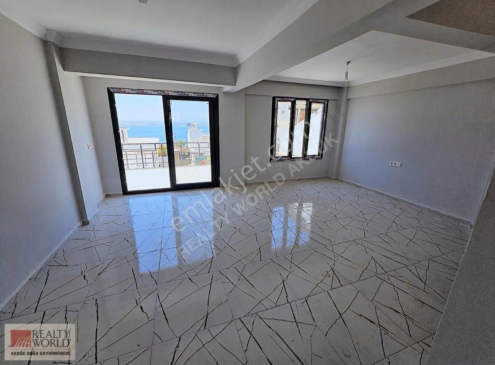 Didim Akbük'de Ful Deniz Manzaralı Bahçeli Acil Satılık Villa - Görsel 32