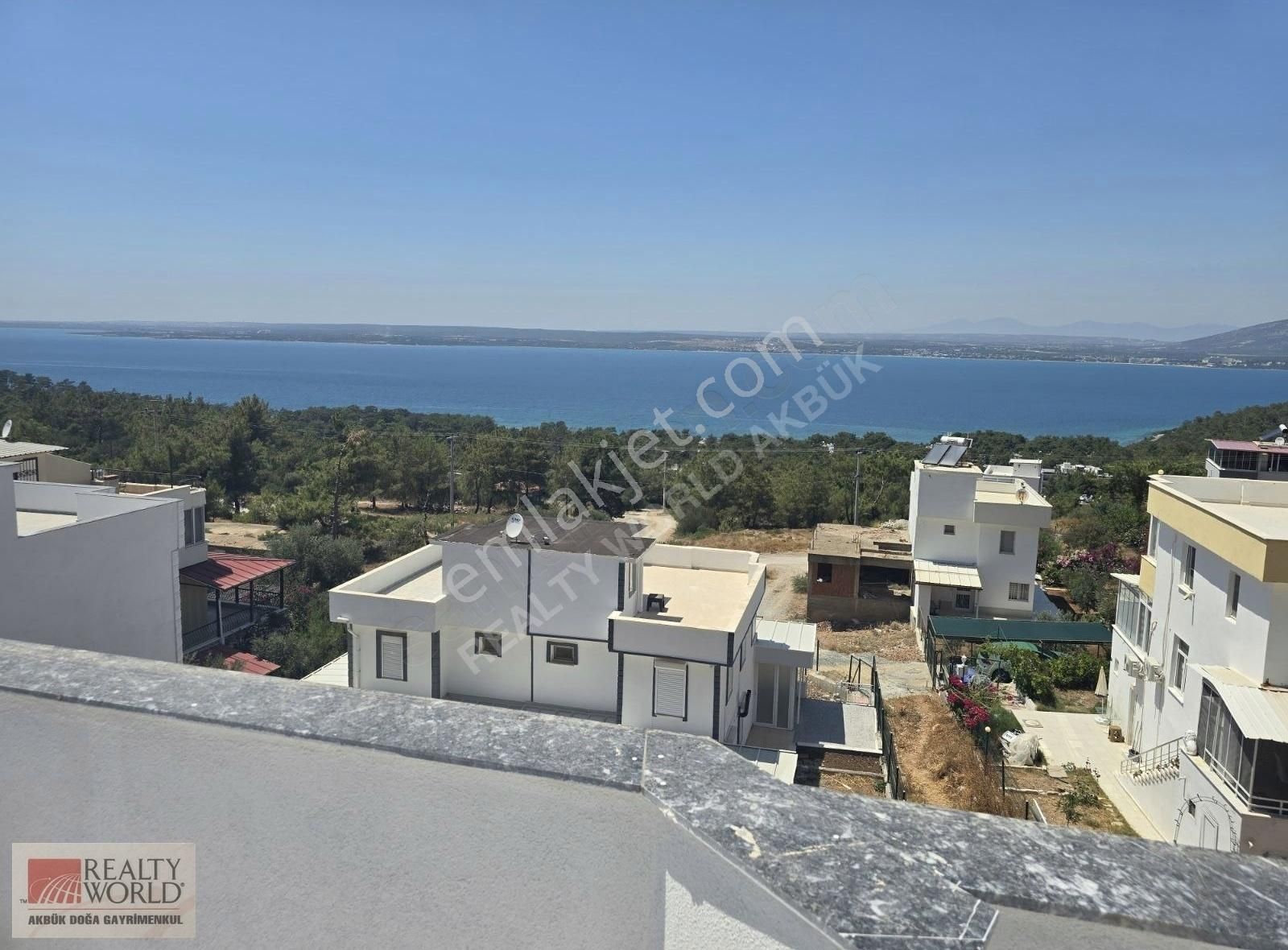 Didim Akbük'de Ful Deniz Manzaralı Bahçeli Acil Satılık Villa - Görsel 31