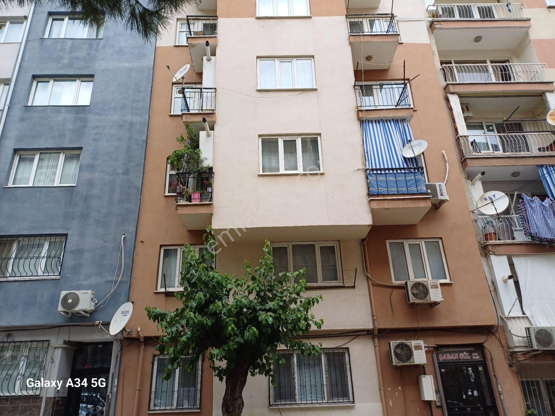 Uzun Emlak'tan Alaybey Dilşikar'da Eşyalı 2+1 Asansörlü 3.kat