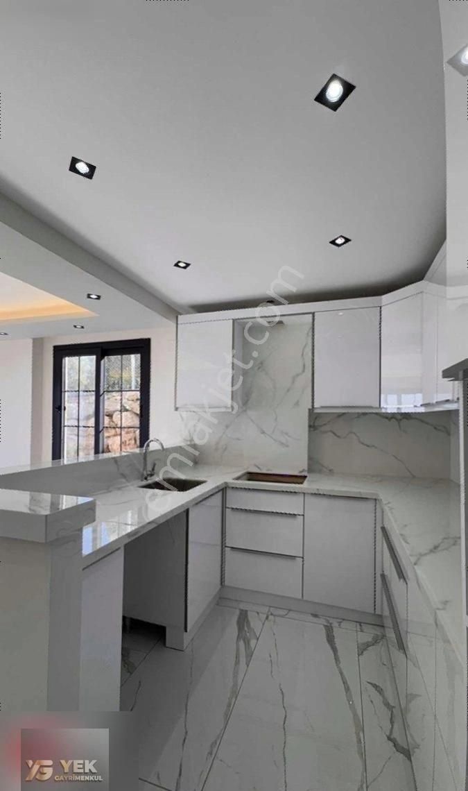 Rw Yek Gayrimenkulden Kumkuyu Çanakçıda Satılık Villa - Görsel 3