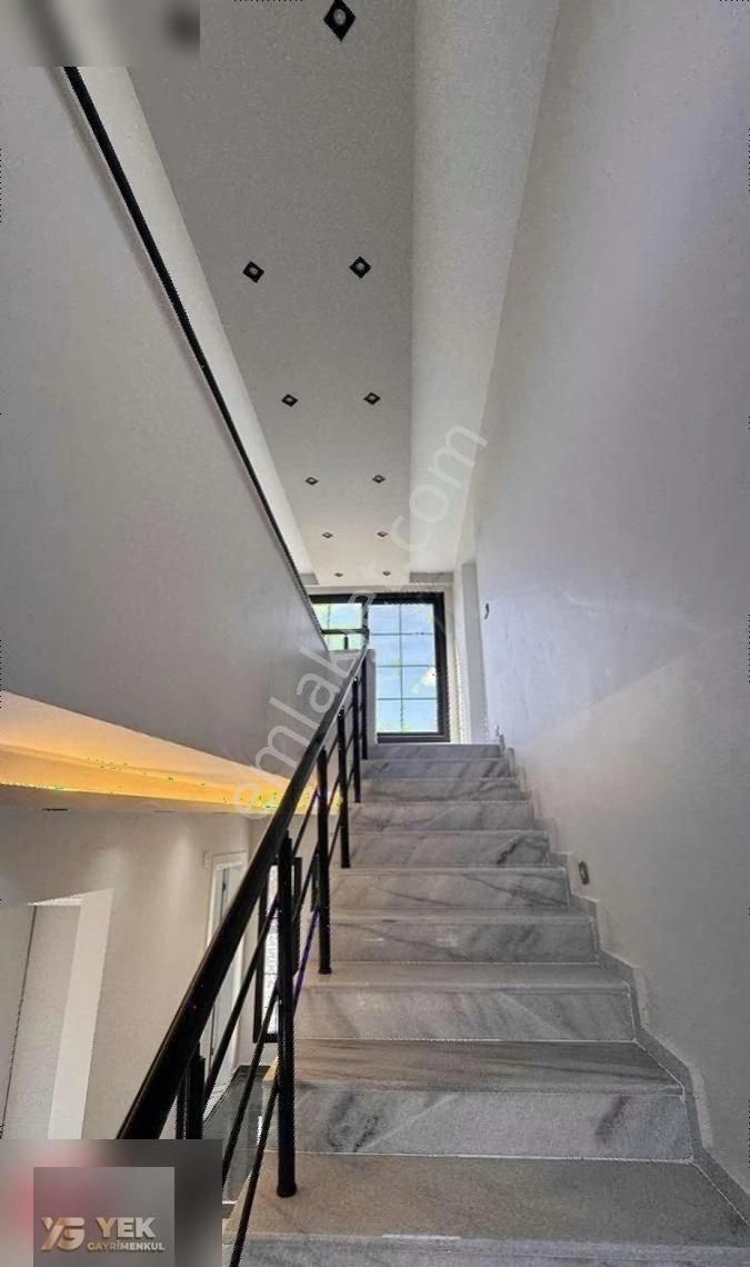 Rw Yek Gayrimenkulden Kumkuyu Çanakçıda Satılık Villa - Görsel 7