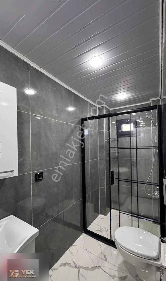 Rw Yek Gayrimenkulden Kumkuyu Çanakçıda Satılık Villa - Görsel 2