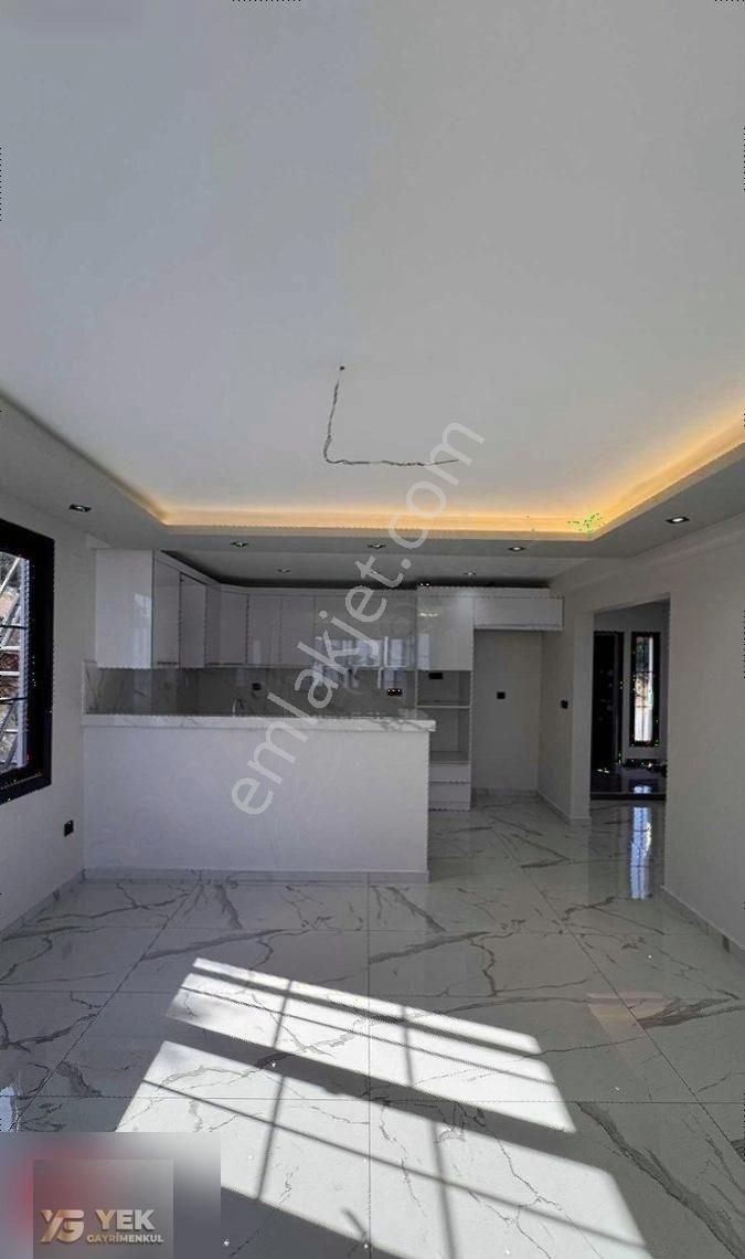 Rw Yek Gayrimenkulden Kumkuyu Çanakçıda Satılık Villa - Görsel 15