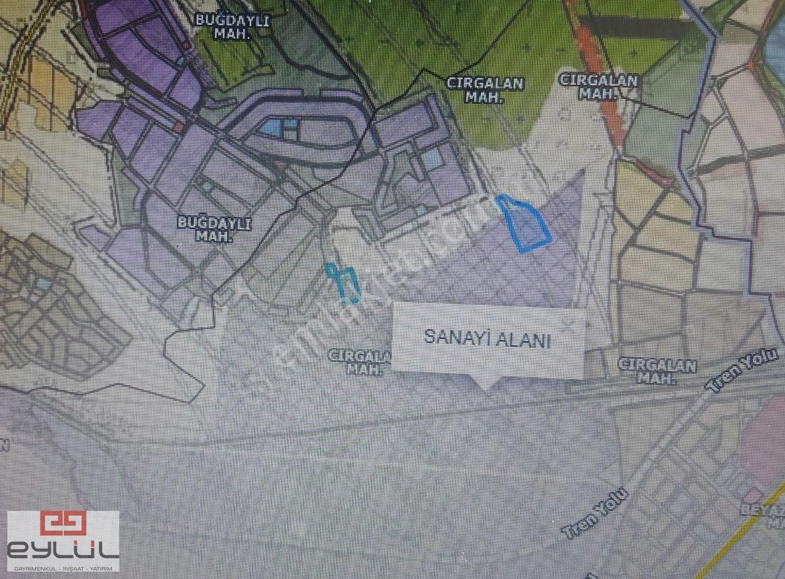 Acill ! Cırkalanda Yatırımlık Uygun Sanayi İmarlı Satılık Tarla.