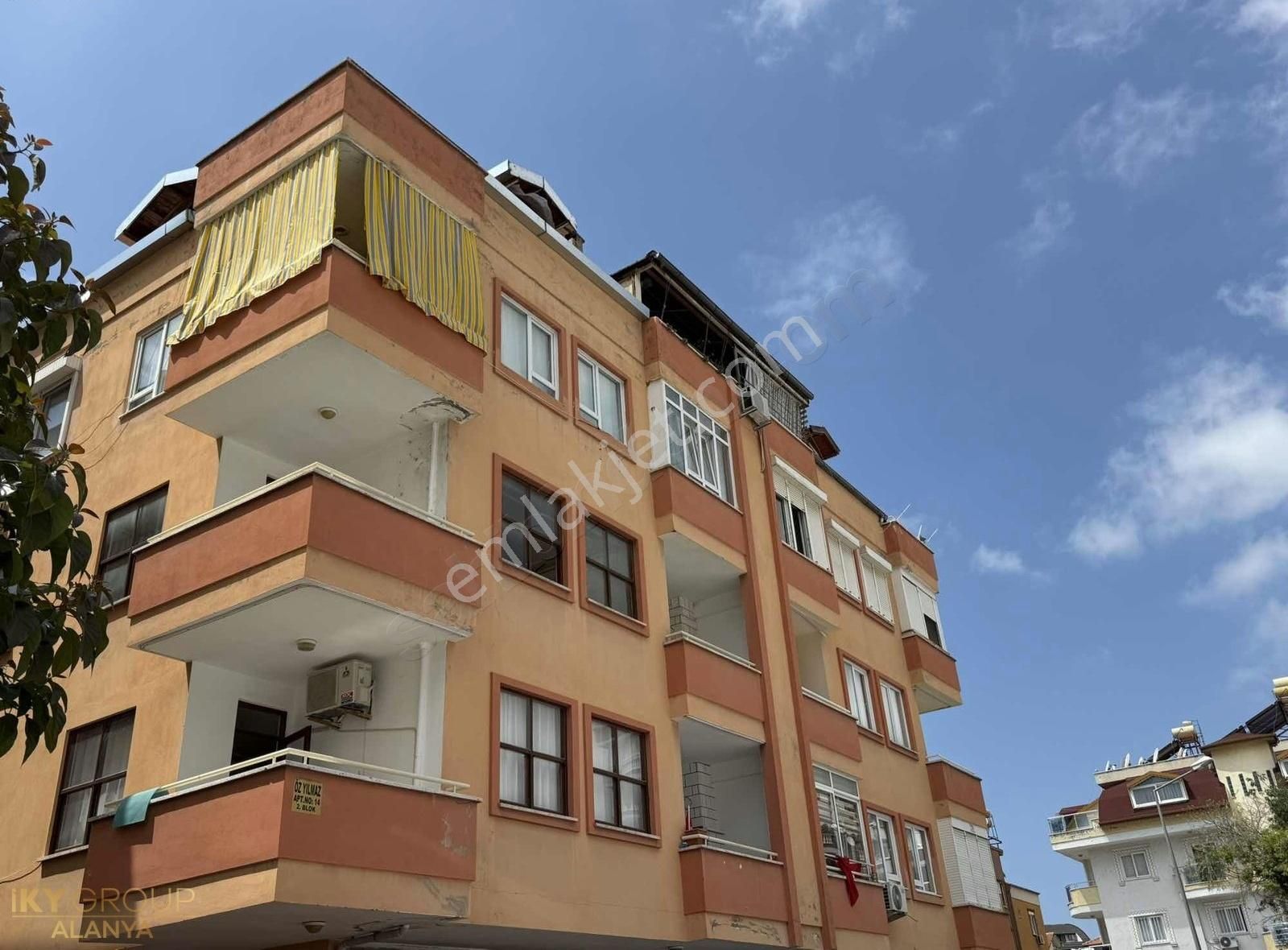 Alanya Kadıpaşa Mahallesi Kiralık 3+1 Ayarı Mutfak Daire